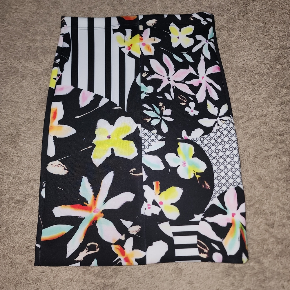 Clover Canyon Women's Floral Pattern Neoprene Skirt